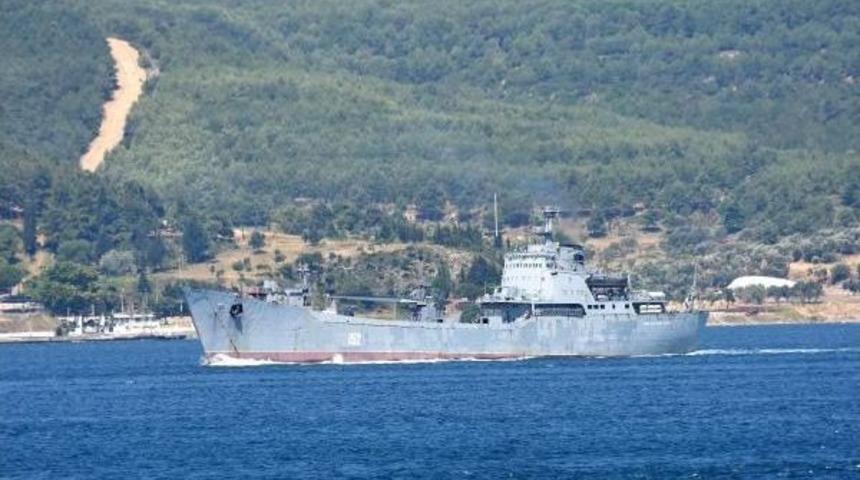 &Ccedil;anakkale'den Rus &Ccedil;ıkarma Gemisi Ge&ccedil;ti