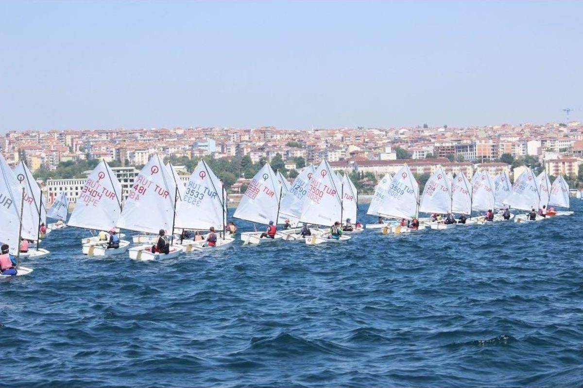 Uluslararası Yelken Yarışları Tekirdağ&rsquo;da Başladı