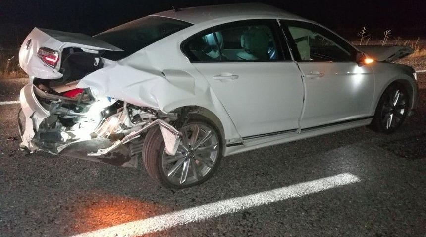 Yola &Ccedil;ıkan İnek Kazaya Neden Oldu: 9 Yaralı