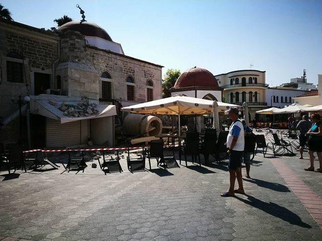 Kos Adası’ndaki Defterdar İbrahim Efendi Camii’nde Büyük Hasar