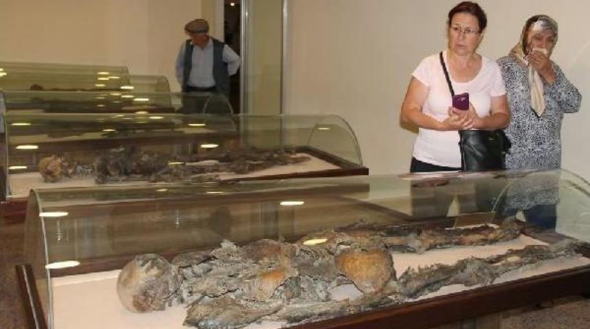 Amasya&rsquo;Da M&uuml;zede Sergilenen Mumyalara B&uuml;y&uuml;k Ilgi