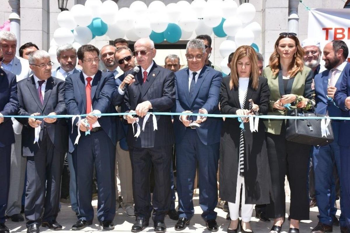 Tbmm Başkanı Kahraman: "15 Temmuz T&uuml;rkiye&rsquo;yi İşgal Hareketiydi"