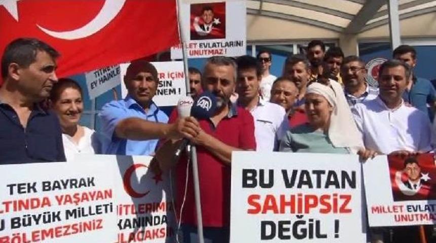Silivri'de Yargılanan Sanıkları Protesto Ettiler