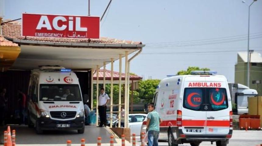 Suriye'deki &Ccedil;atışmada Yaralanan 8 Yaralı Hatay'a Getirildi