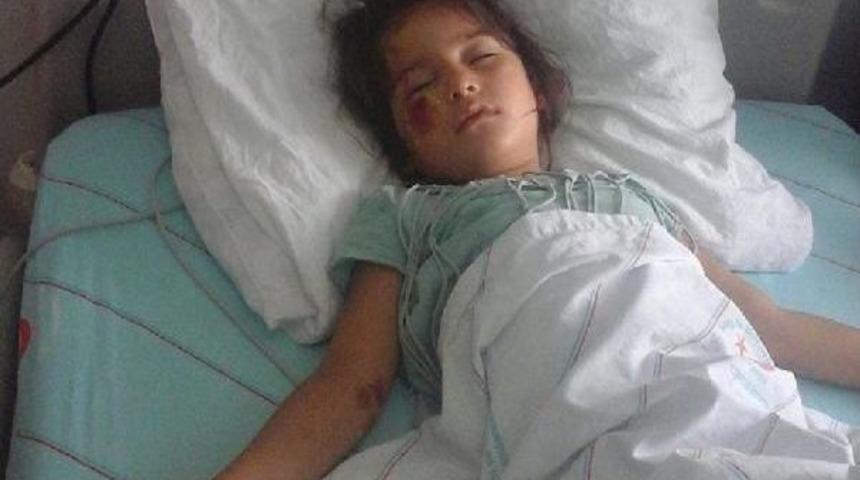 Dondurma Almaya Giderken 3 &Ccedil;ocuk Kazada Yaralandı