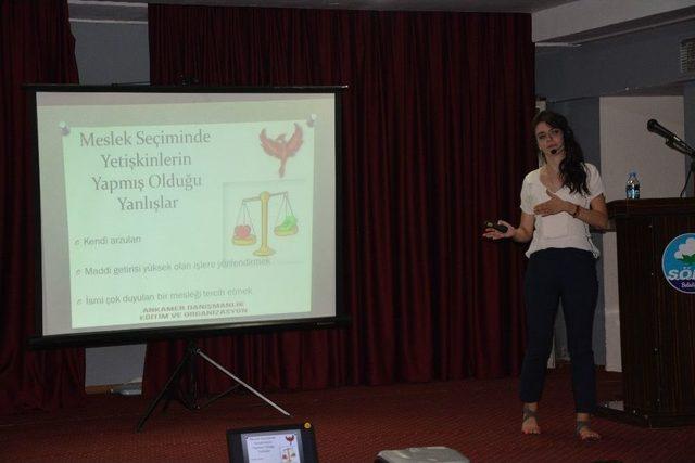 Söke’de Üniversite Doğru Tercih Semineri Gerçekleşti 2