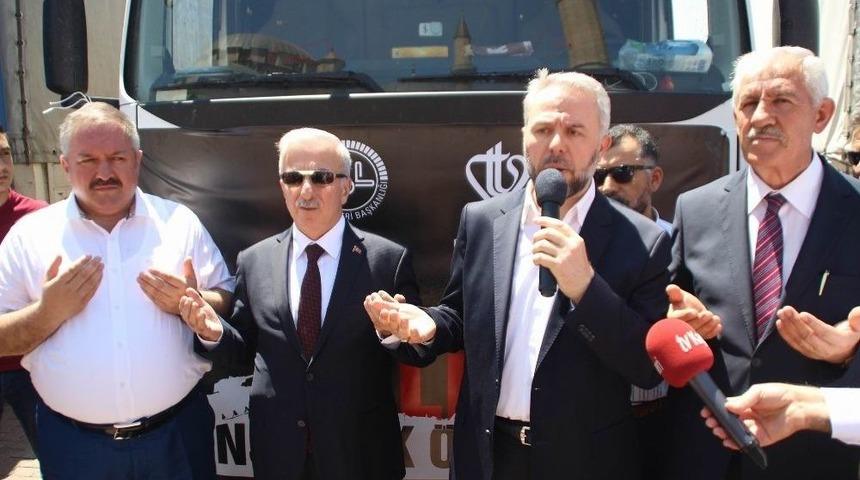 Halep&rsquo;e 10 Tır Yardım Malzemesi G&ouml;nderildi