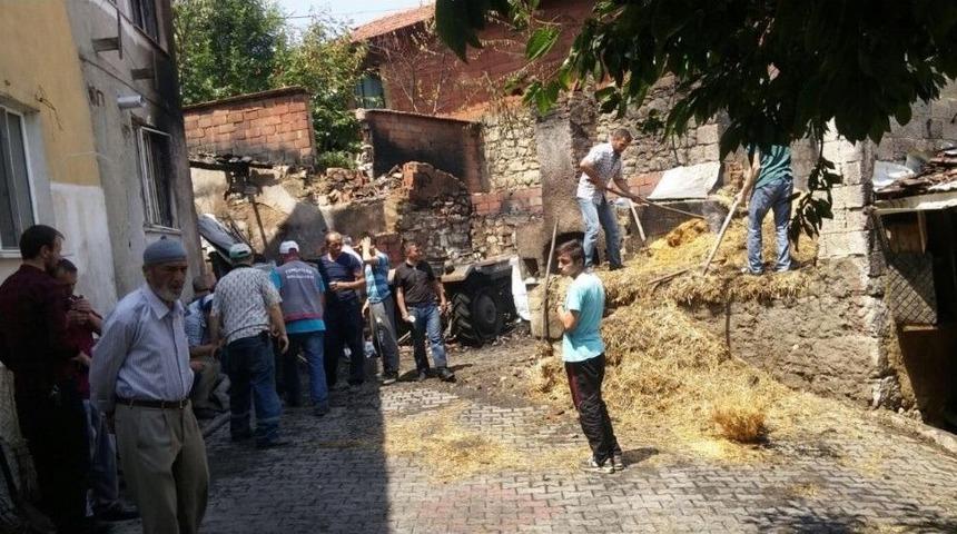 Samanlık Yangını Korkuttu