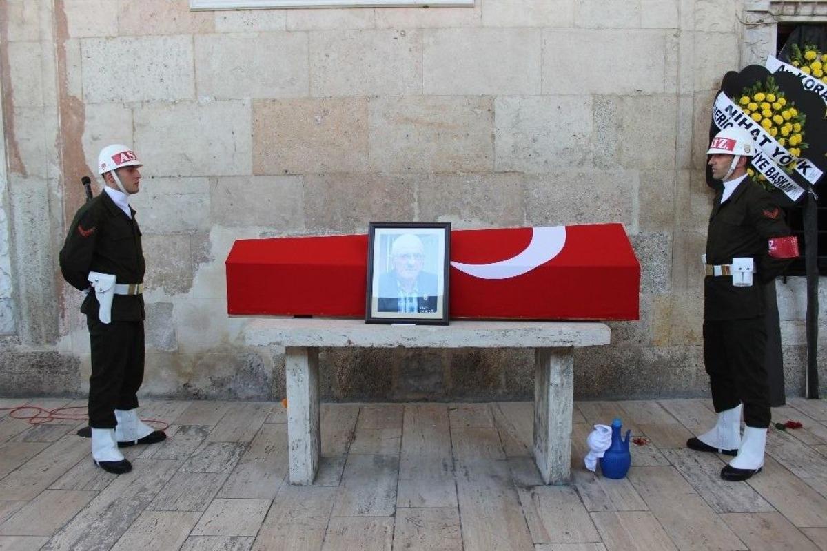 Edirneli &rsquo;gazi Baba&rsquo; Son Yolculuğuna Askeri T&ouml;renle Uğurlandı