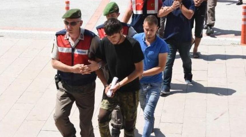 Meri&ccedil;'ten Botla Uyuşturucu Transferine Jandarma Operasyonu