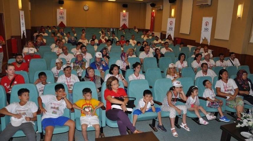 Hemofilili &Ccedil;ocuklar Kampta Moral Depoladı