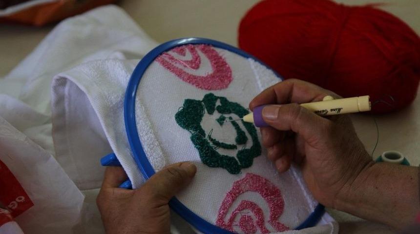 Haliliye Belediyesinde İstihdama Y&ouml;nelik Kurslar Devam Ediyor