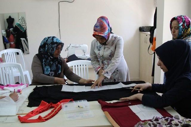 Haliliye Belediyesinde İstihdama Y&ouml;nelik Kurslar Devam Ediyor 2