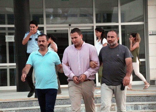 Antalya’da ‘hero’ Tişörtü Giyen Şahıs Tutuklandı