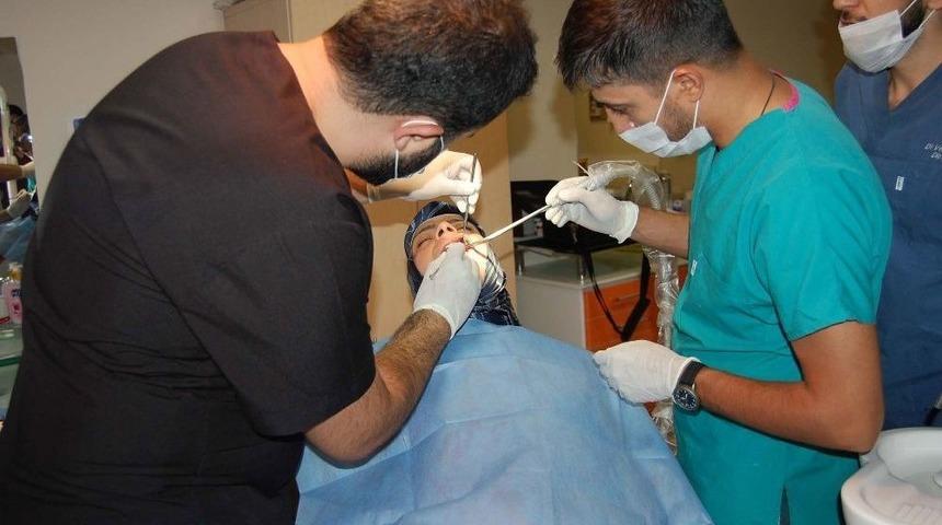 (özel Haber) Bitlis Adsm’de İmplant Tedavisine Başlandı