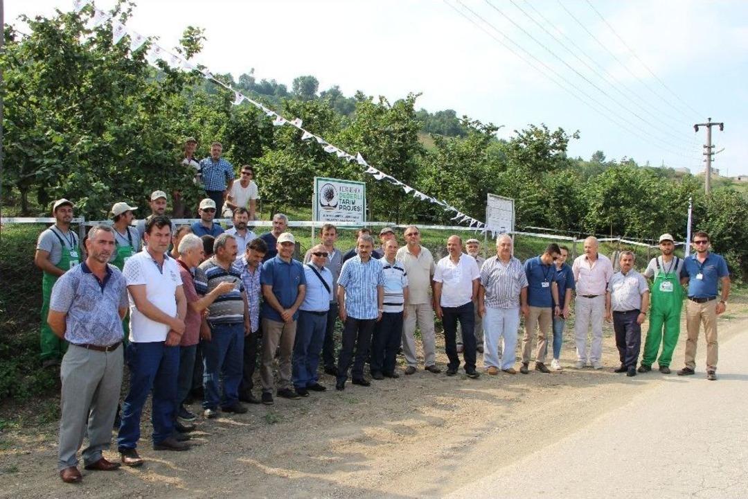 Ferrero Fındık &Ccedil;ift&ccedil;ileri Bilgilendirmeye Devam Ediyor