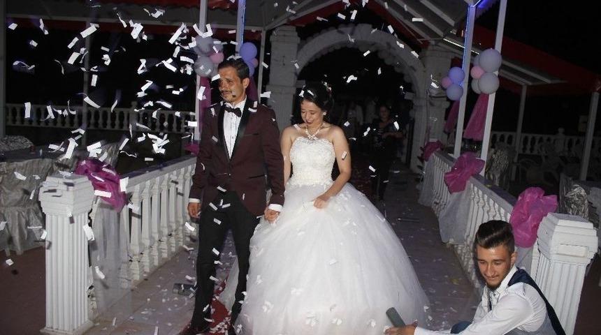 Yarıda Kalan D&uuml;ğ&uuml;n 10 Ay Sonra Yeniden Yapıldı