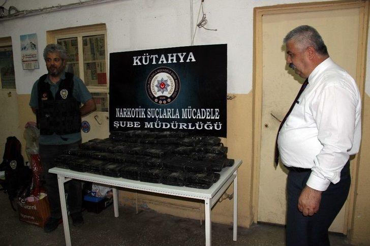 Minibüste 80 Kilogram Eroin Ele Geçirildi G4