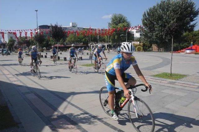 “Ayasofya İçin Pedallıyoruz”