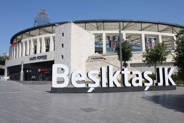 &lsquo;vodafone Arena&rsquo;da İsim Değişikliği Sonrası Tabela Da Değişti 2