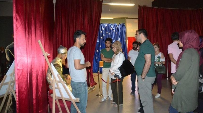 Balmumu Heykellerine Yoğun İlgi