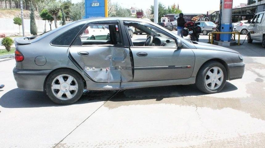 Elazığ&rsquo;da Trafik Kazası: 1 Yaralı