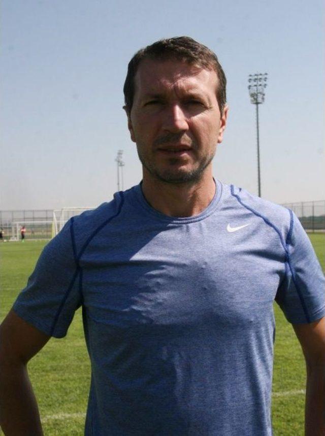 &Uuml;mraniyespor, Yeni Sezon Hazırlıklarını Afyonkarahisar&rsquo;da S&uuml;rd&uuml;r&uuml;yor 2