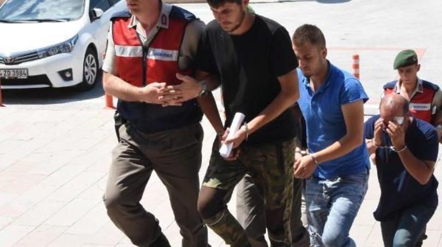 55 Kilo Uyuşturucuyla Yakalanan 3 Ş&uuml;pheli Tutuklandı