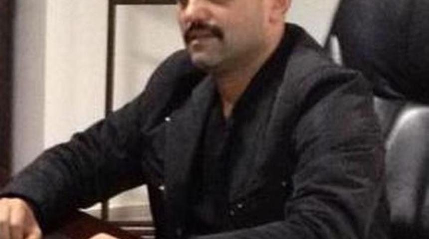 Diyarbakır'da Işadamı 8'nci Kattan Atlayarak Intihar Etti