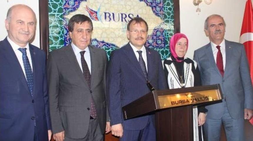 Hakan &Ccedil;avuşoğlu: Milli Irademize Ve Egemenliğimize D&ouml;n&uuml;k Yoğun Saldırı Altındayız