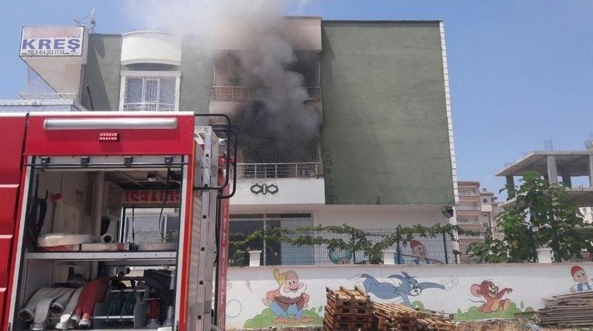 Kreş Yangınında Faciadan D&ouml;n&uuml;ld&uuml;