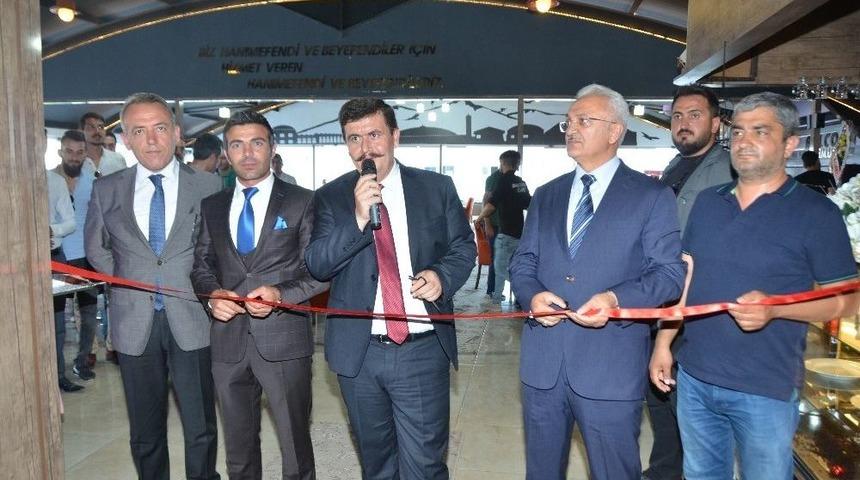 Balcoon Kafe Ve Restaurant Hizmete Girdi