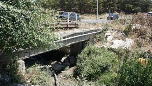 Keşan'da Yapımı Süren Hastane Yolundaki Köprü 'tarihi Eser' Çıktı