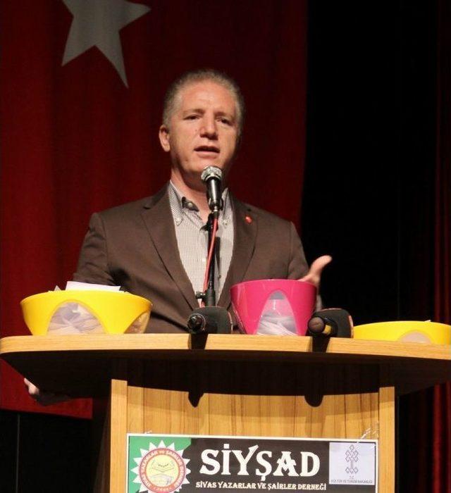 Şairler Sivas’ta Buluştu