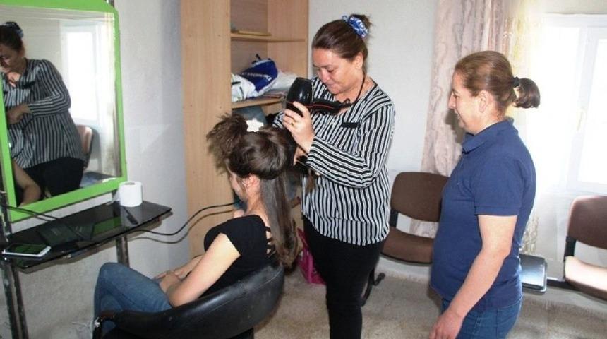 Meslek Kurslarına Kadınlardan Yoğun İlgi