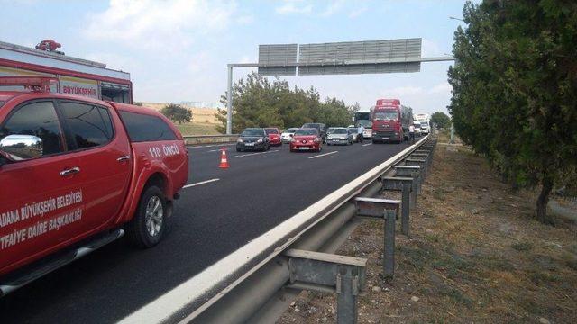 Tır, Adana Otoyolunda Alev Alev Yandı