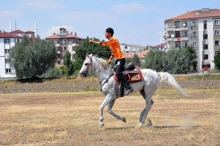 Sorgun’da Cirit Gösterisi Nefes Kesti G2