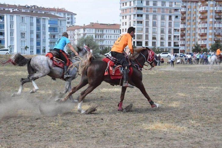 Sorgun’da Cirit Gösterisi Nefes Kesti G4