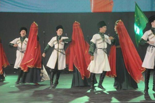 20. T&uuml;rk Boyları K&uuml;lt&uuml;r Ş&ouml;leni 3