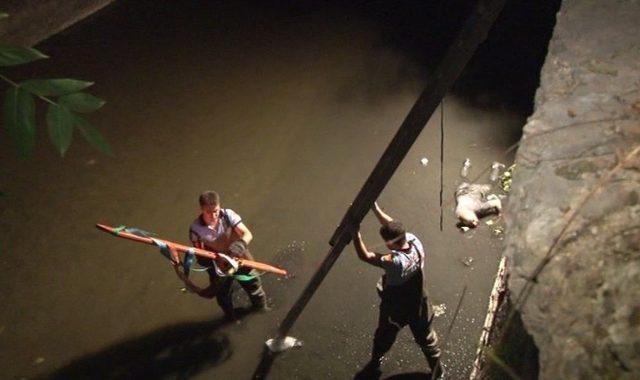 Başkent&rsquo;te Alkoll&uuml; Şahıs, Atık Suların Aktığı Dereye D&uuml;şt&uuml; 1