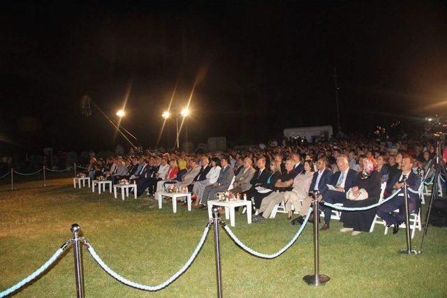 &Ccedil;avdarhisar Aizanoi Antik Kenti&rsquo;nde &rsquo;senfonik T&uuml;rk&uuml;ler&rsquo; Konseri 1