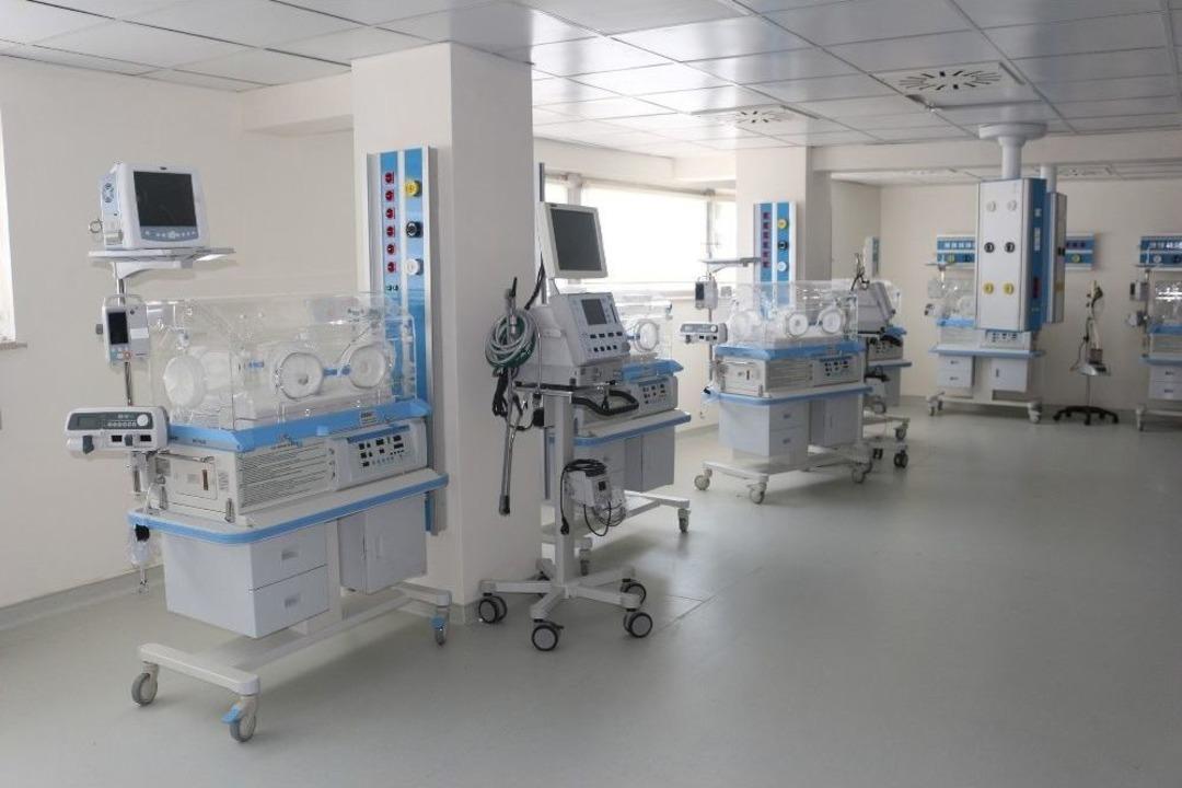 Aşırı Sevklerden Etkilenen İş Adamı İllerde Olmayan Yoğun Bakım &Uuml;nitesini İl&ccedil;esine Kazandırdı