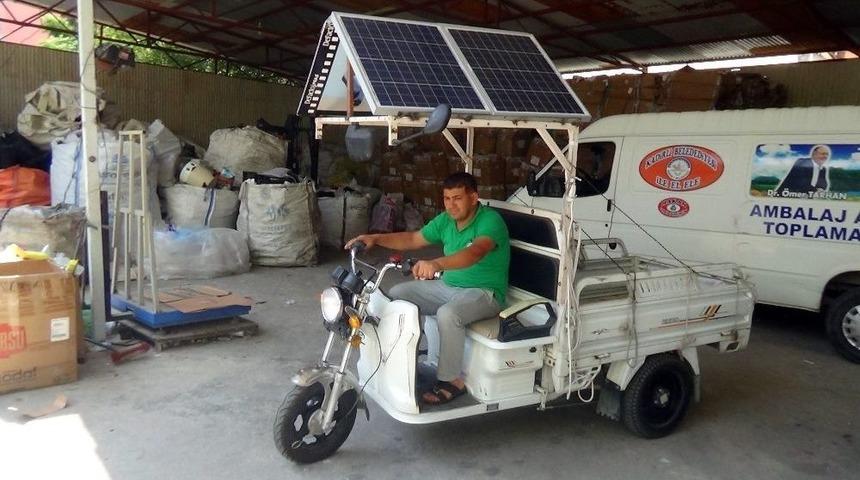 Atık Kağıt Toplayısından &Ccedil;evreci Bisiklet