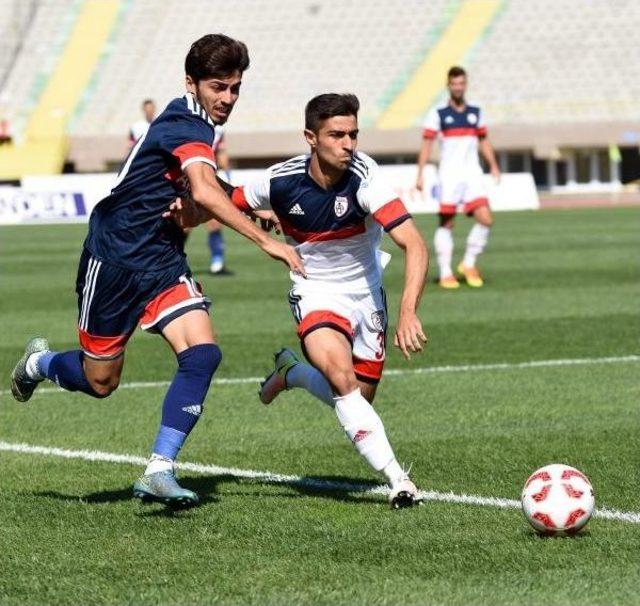 Altınordu Defansı Gen&ccedil;lere Emanet 1