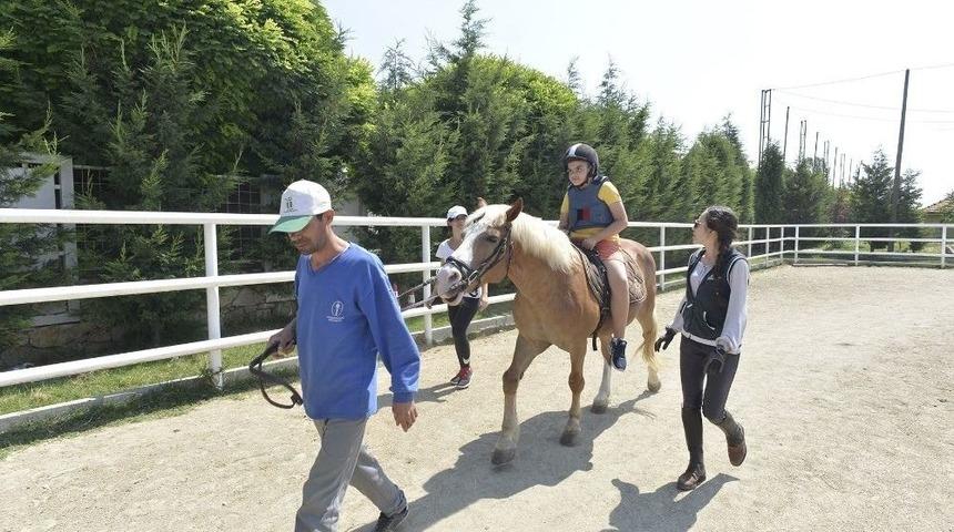 Binicilikte Engel Yok