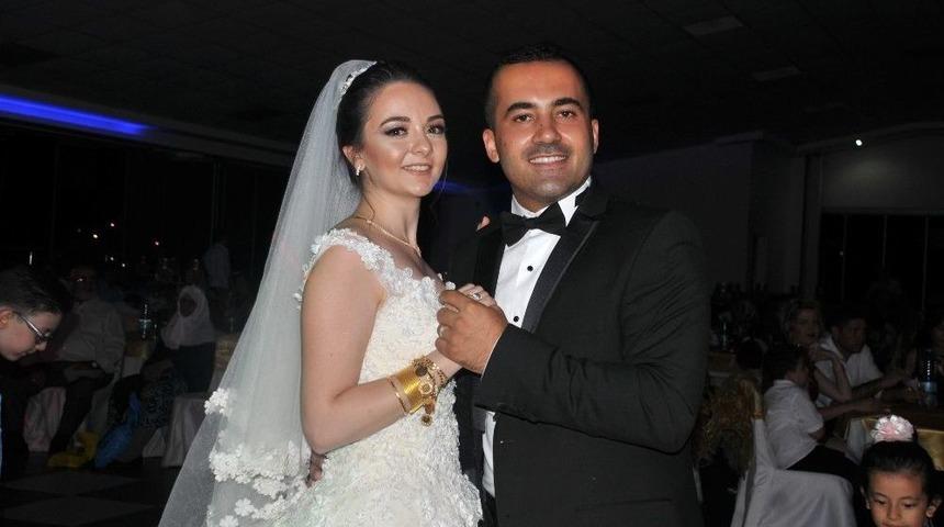Muhteşem Düğün Sonrası Damat ’gurur’landı