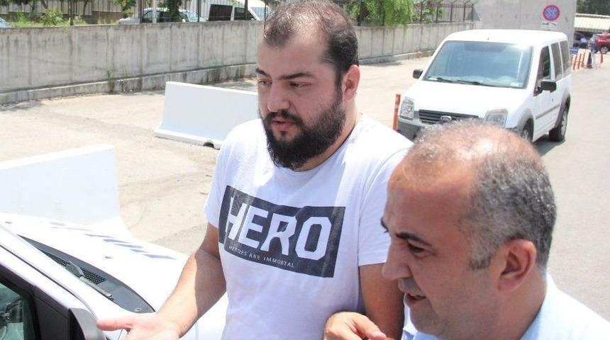 "hero" Yazılı Tiş&ouml;rtle Sınava Girdi G&ouml;zaltına Alındı