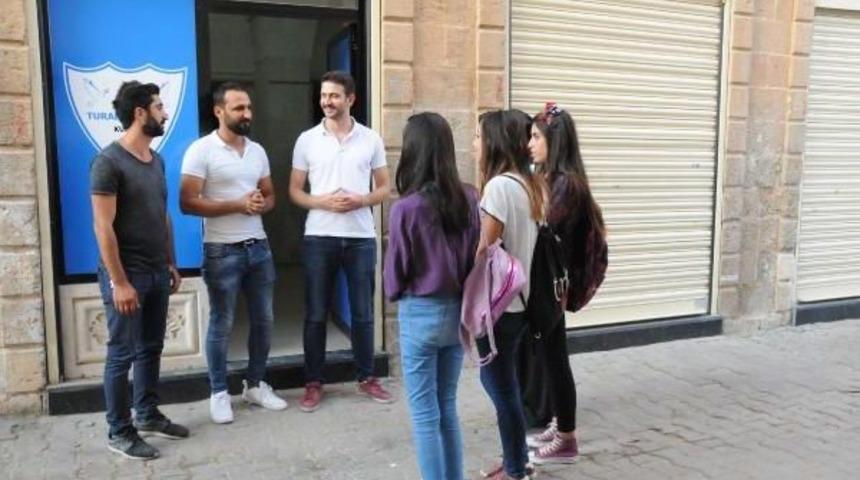 S&uuml;ryaniler, 23 Yıl Aradan Sonra Spor Kul&uuml;b&uuml; Kurdu