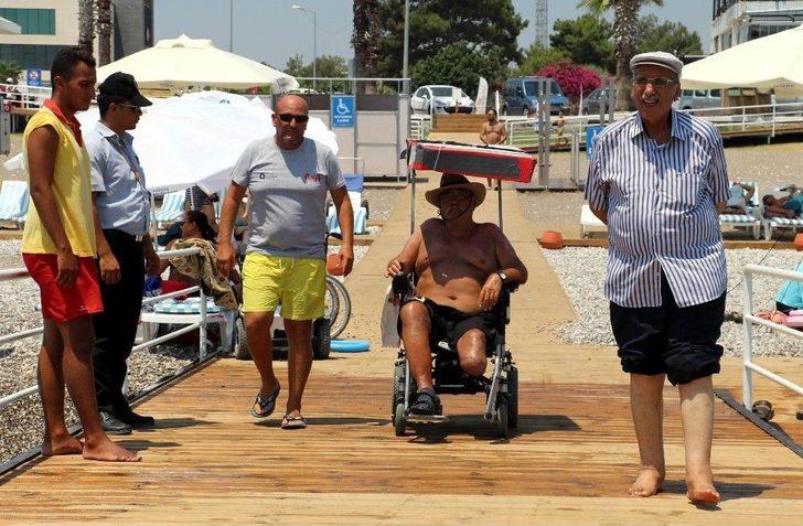 Büyükşehir Belediyesi Engellileri Denizle Buluşturdu G3