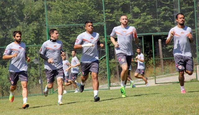 Adanaspor Günde Çift İdman Yapıyor